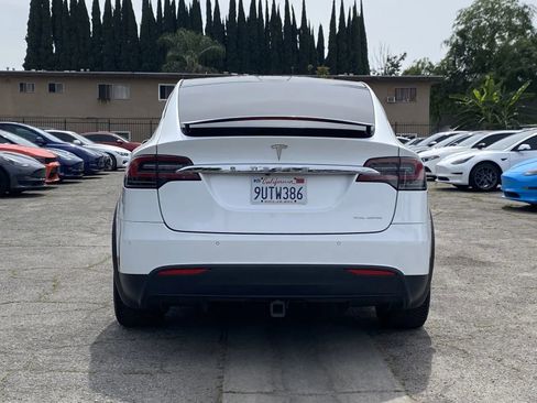 Used 2020 Tesla Model X Long Range AWD/4WD image 3
