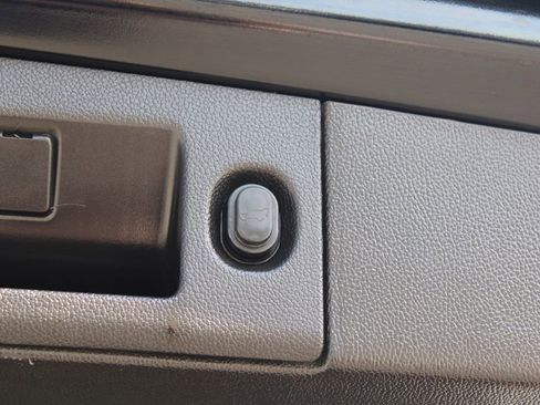 Used 2020 Chevrolet Tahoe Premier image 12