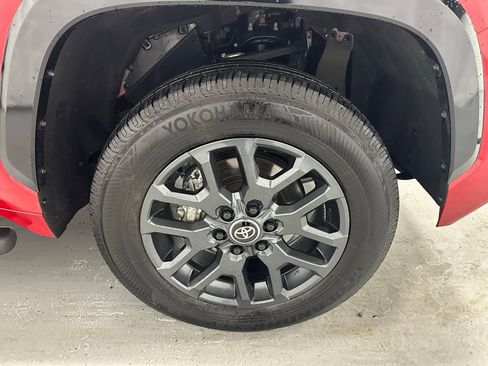 Used 2025 Toyota Tundra Platinum image 69