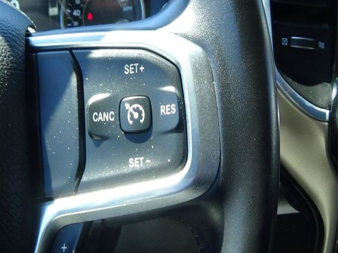 Certified 2024 RAM 2500 Laramie AWD/4WD image 23