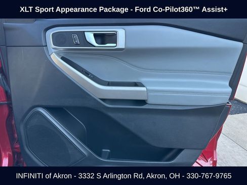 Used 2022 Ford Explorer XLT w/ Equipment Group 202A image 23