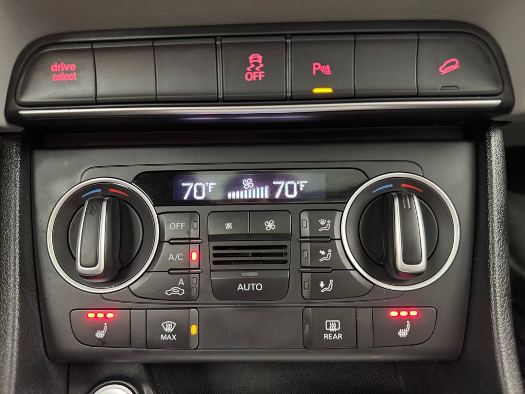 Used 2018 Audi Q3 2.0T Premium Plus FWD image 16