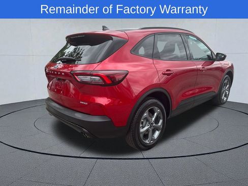 Used 2025 Ford Escape ST-Line AWD/4WD image 2