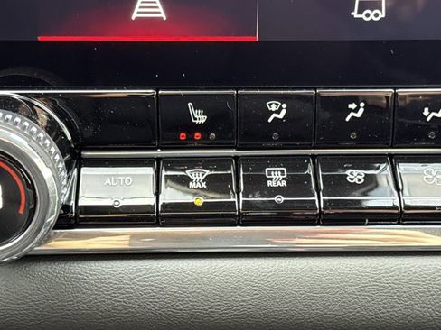 New 2026 GMC Canyon Elevation w/ Convenience Package image 19