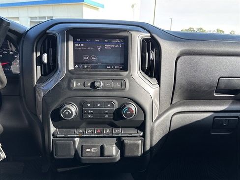 Used 2022 Chevrolet Silverado 1500 Custom image 28