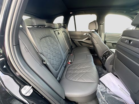 New 2026 BMW X5 M60i AWD/4WD image 20