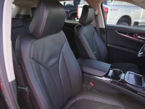 Used 2022 Lincoln Nautilus Reserve image 20