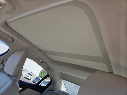 Used 2023 Volvo S60 B5 Plus w/ Climate Package FWD image 14