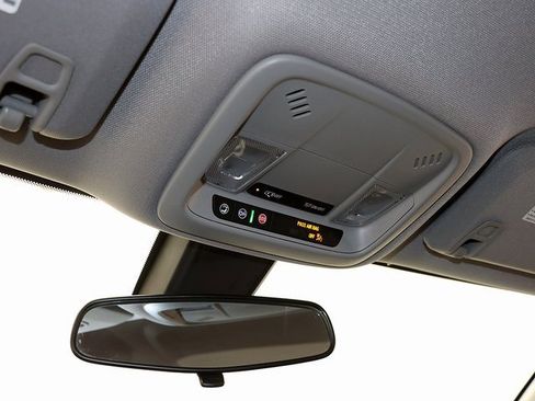 Used 2022 Chevrolet Malibu LS image 20