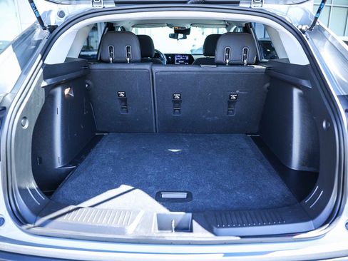 Used 2024 Chevrolet Trax LS image 31