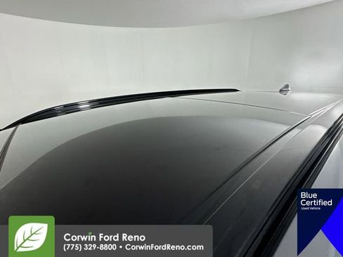 Used 2023 Kia Sorento SX image 25