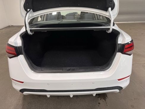 Used 2022 Nissan Sentra SV image 16