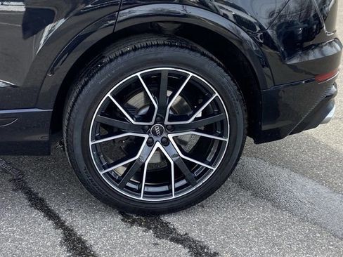 Used 2021 Audi SQ8 Prestige w/ Prestige Package image 10