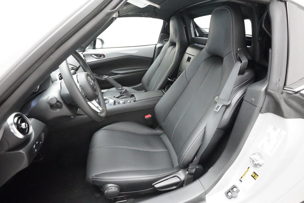Used 2024 MAZDA MX-5 Miata RF Grand Touring RWD image 7