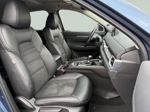 Used 2019 MAZDA CX-5 Touring FWD image 24