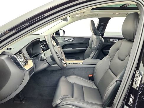 New 2026 Volvo XC60 B5 Ultra w/ Protection Package Premier image 17