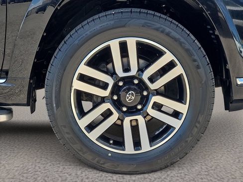 Used 2015 Toyota 4Runner Limited AWD/4WD image 8