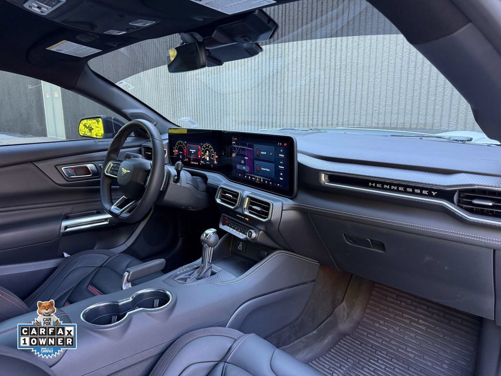 Used 2025 Ford Mustang GT Premium w/ GT Performance Package RWD image 19