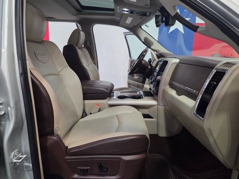 Used 2018 RAM 2500 Longhorn w/ Longhorn Southfork Package image 9