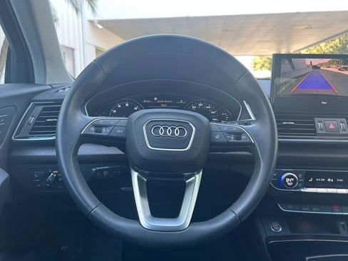 Used 2023 Audi Q5 2.0T Premium w/ Convenience Package image 19
