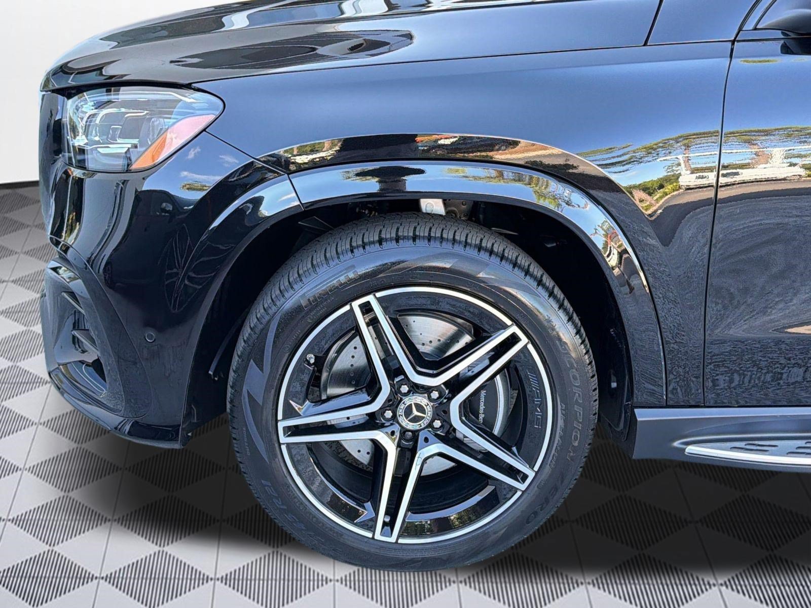 New 2026 Mercedes-Benz GLS 450 4MATIC image 12
