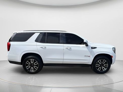 Used 2021 GMC Yukon AT4 w/ AT4 Premium Package AWD/4WD image 4