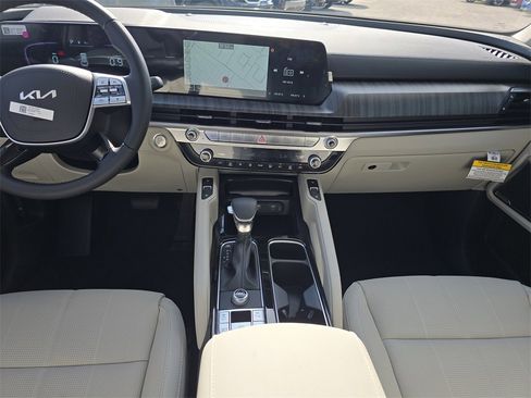 New 2025 Kia Telluride EX image 17