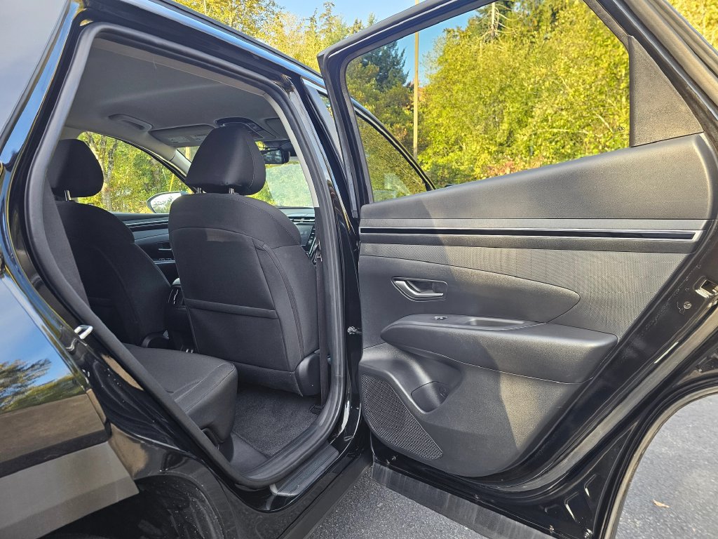 Used 2023 Hyundai Tucson SEL AWD/4WD image 2