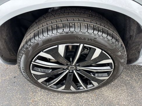 New 2026 Volvo XC90 B6 Ultra w/ Protection Package AWD/4WD image 10