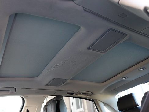 Used 2013 Audi A8 L 3.0T w/ Driver Assistance Pkg image 24