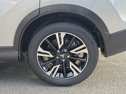 Used 2023 Mitsubishi Eclipse Cross AWD image 5