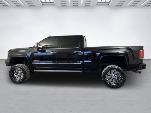 Used 2017 GMC Sierra 1500 Denali AWD/4WD image 6