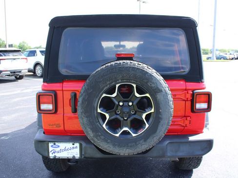 Used 2021 Jeep Wrangler Unlimited Sport AWD/4WD image 8