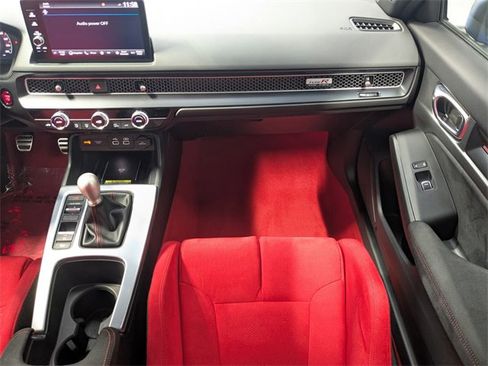 Used 2025 Honda Civic Type R image 8