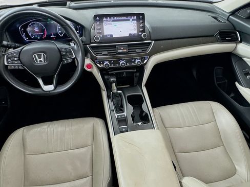 Used 2018 Honda Accord Touring image 27