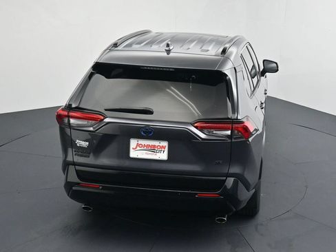 Used 2021 Toyota RAV4 SE w/ Weather & Moonroof Package AWD/4WD image 28
