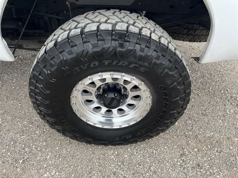 Used 2015 Ford F250 XLT image 9