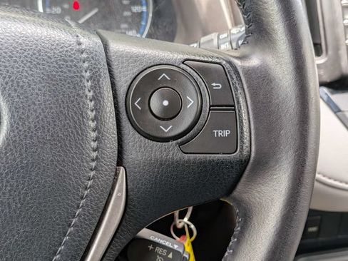 Used 2016 Toyota RAV4 XLE FWD image 29