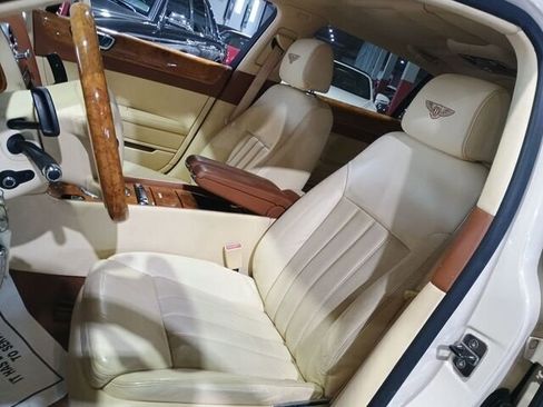 Used 2010 Bentley Flying Spur Flying Spur image 20