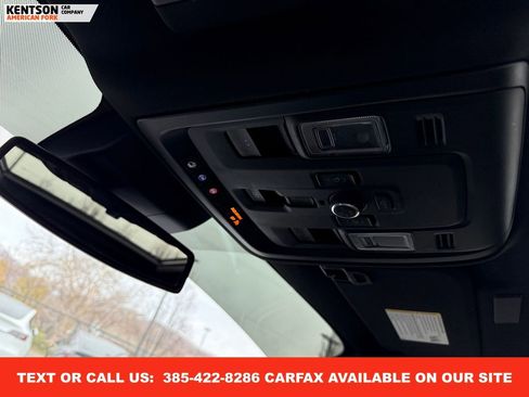 Used 2025 GMC Yukon Denali image 31