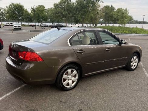 Used 2009 Kia Optima LX FWD image 7
