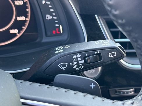 Used 2017 Audi Q7 3.0T Prestige image 35