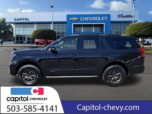 Used 2025 Ford Expedition Tremor AWD/4WD image 6