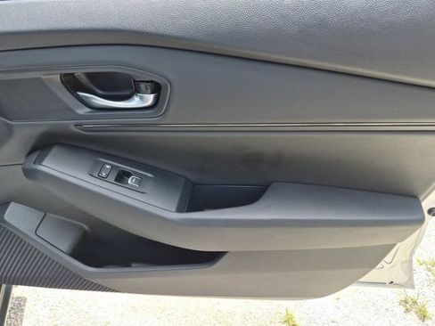 Used 2025 Honda Accord SE image 32