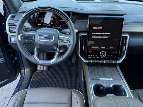 New 2026 GMC Acadia Denali Ultimate image 13