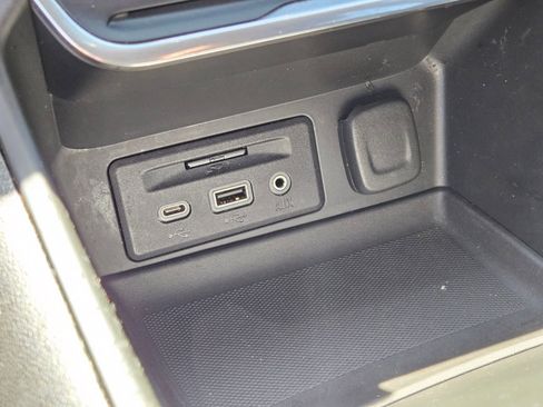Used 2021 GMC Terrain SLT w/ Infotainment Package II FWD image 21