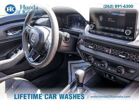 Used 2024 Honda Accord EX image 28