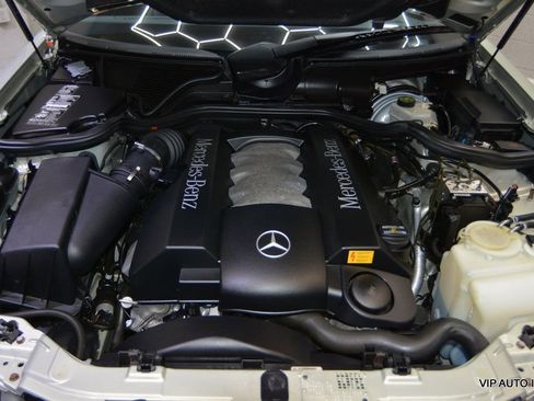 Used 2002 Mercedes-Benz E 430 Sedan image 33