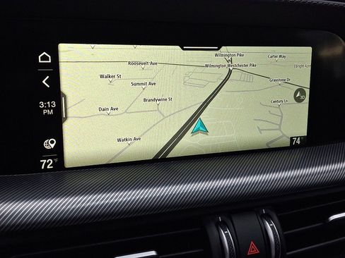 New 2025 Alfa Romeo Stelvio Sprint image 12