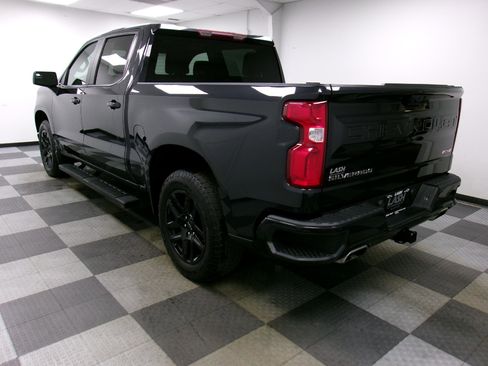 Certified 2022 Chevrolet Silverado 1500 RST image 2